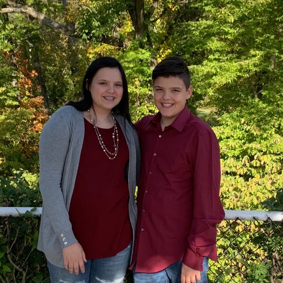 Meet your Posher, Kyrsten - Picture 2 of 2